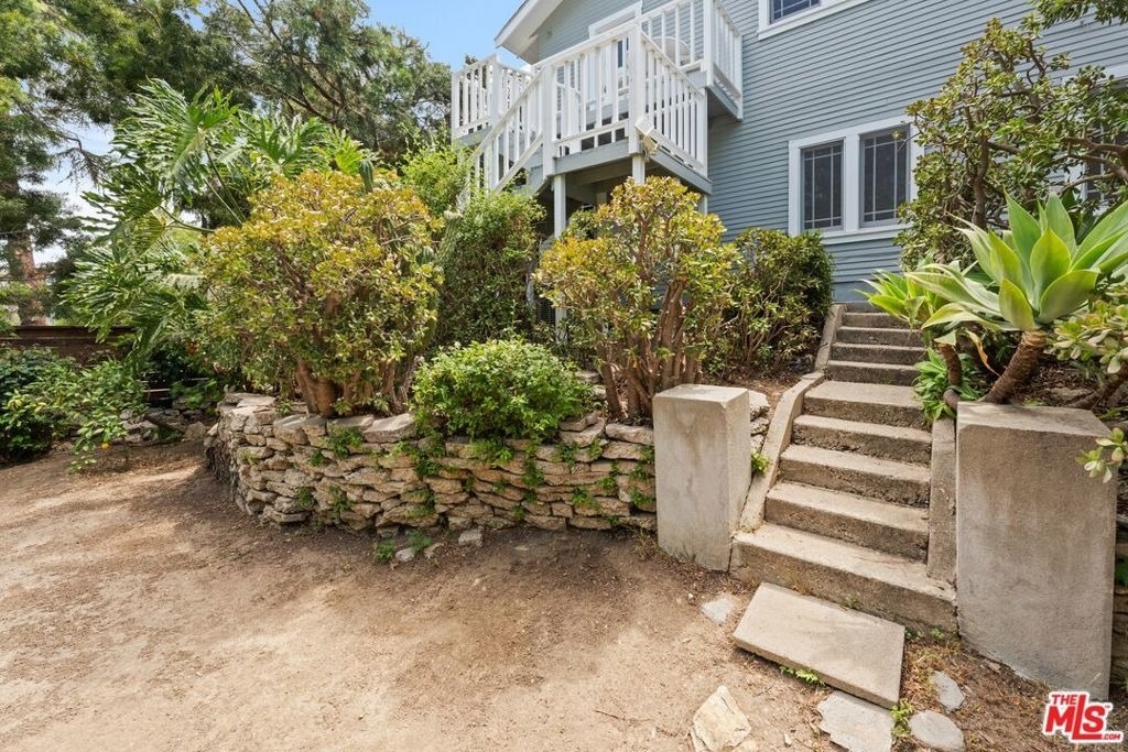 1843 Lucile Avenue - Photo 29