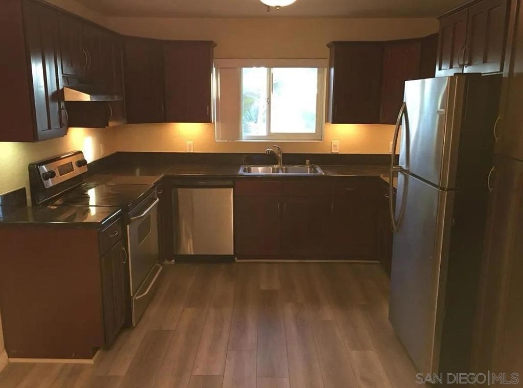 5252 Orange Ave - Photo 10