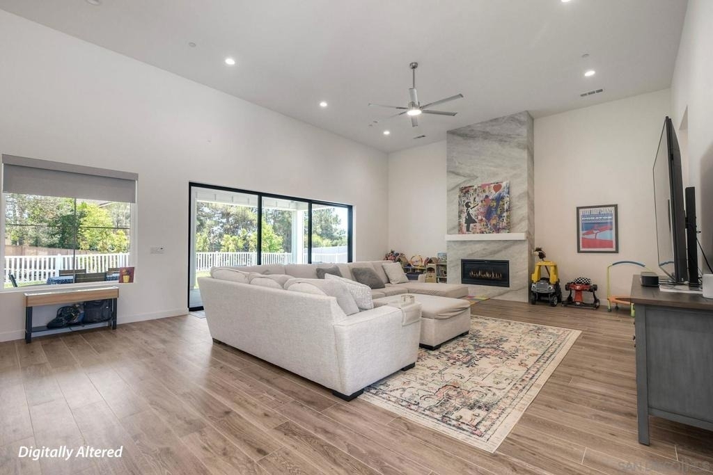 655 Hamilton Lane - Photo 4