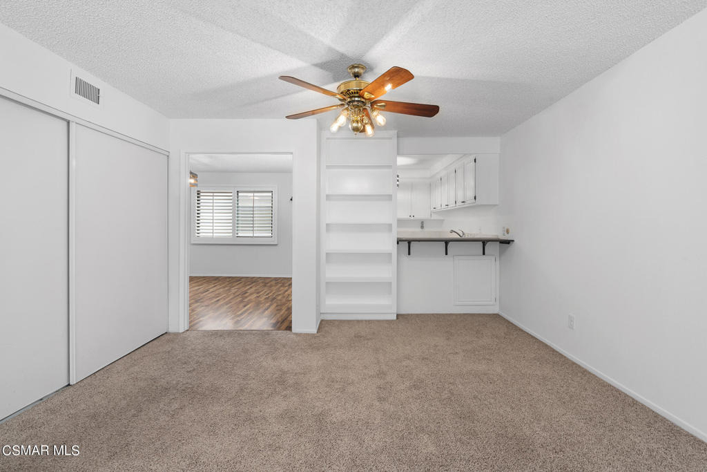 7137 Shoup Avenue - Photo 13