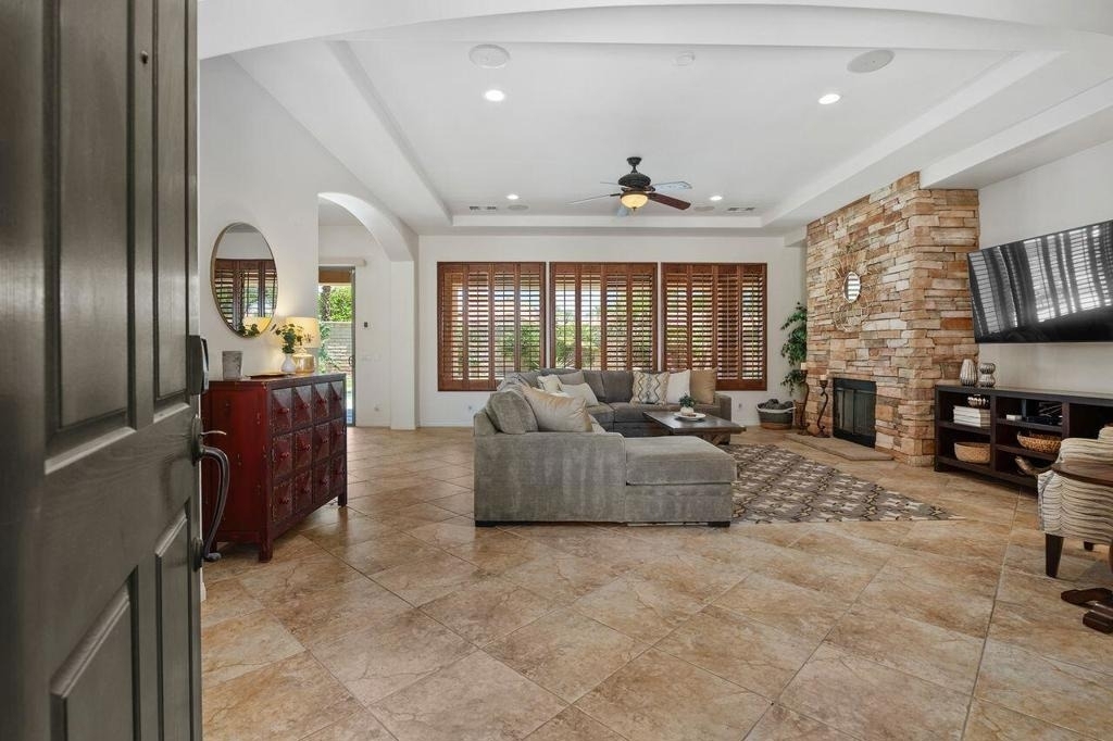 48476 Big Horn Drive - Photo 1