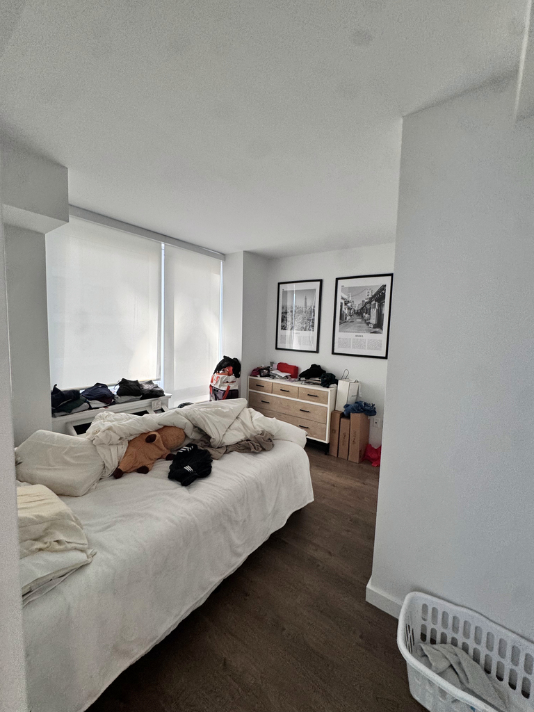 22-44 Jackson Avenue - Photo 5