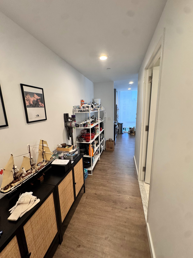 22-44 Jackson Avenue - Photo 7