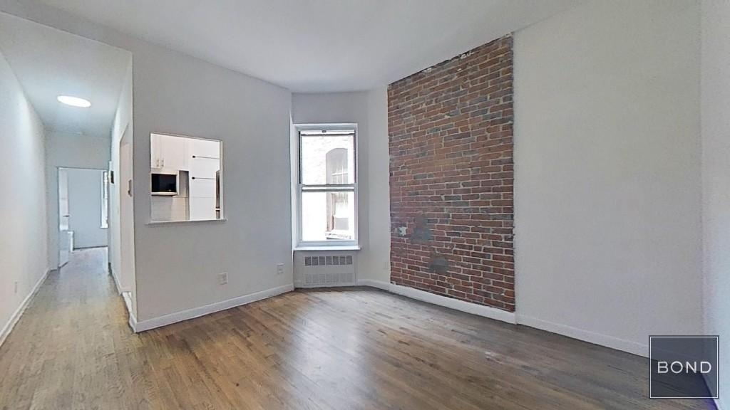 East 85th Street - Photo 1