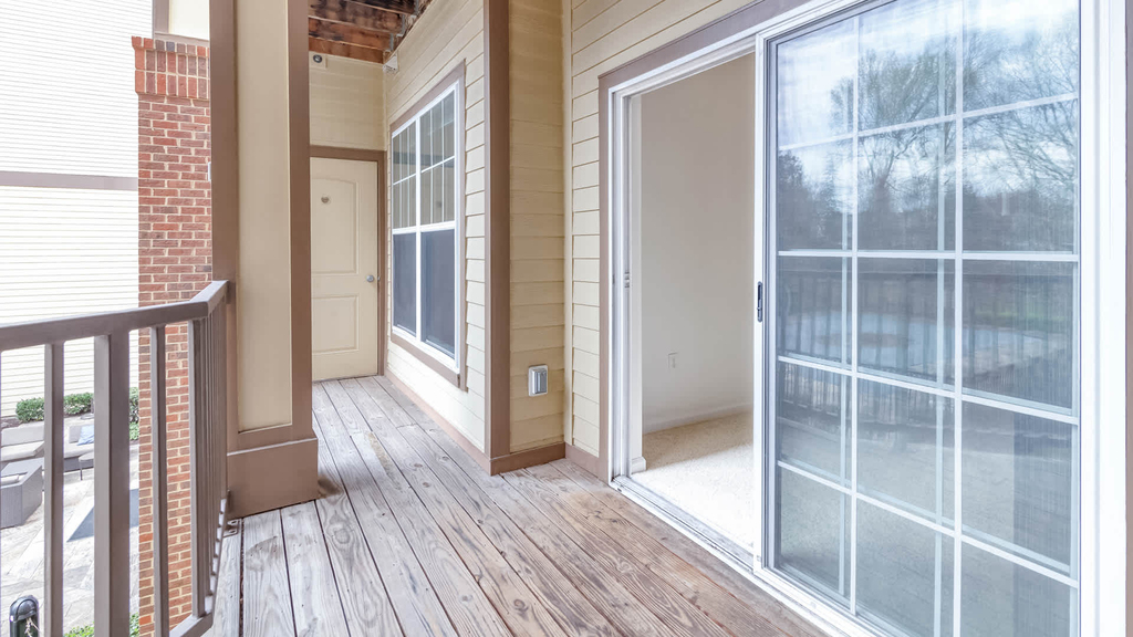 6210 Belcrest Road - Photo 14