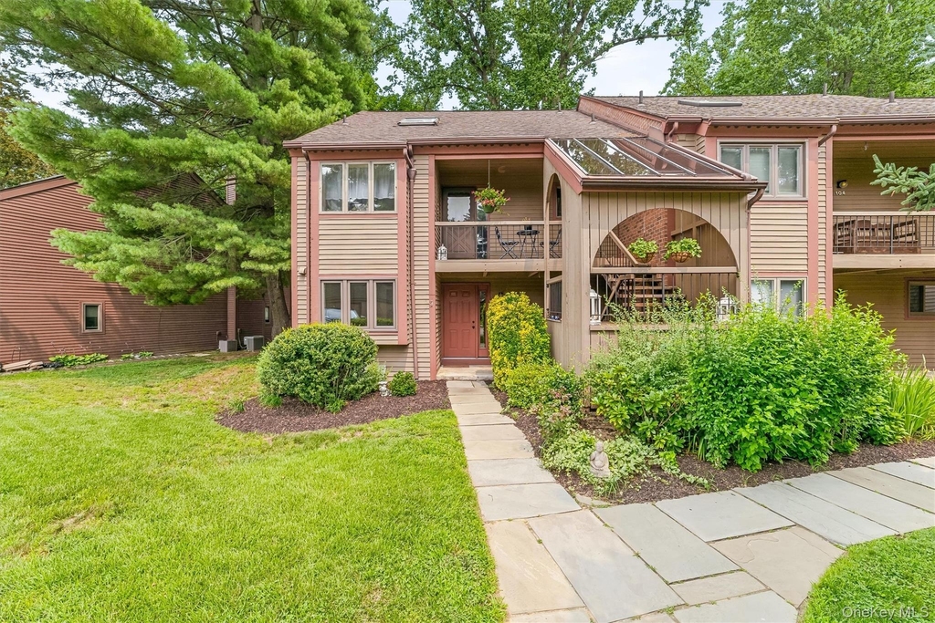 101 Eagle Bay Drive - Photo 1
