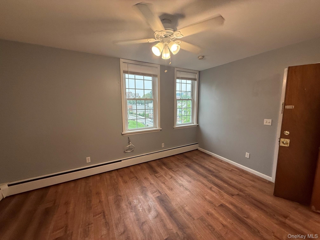 648 Main Street - Photo 8