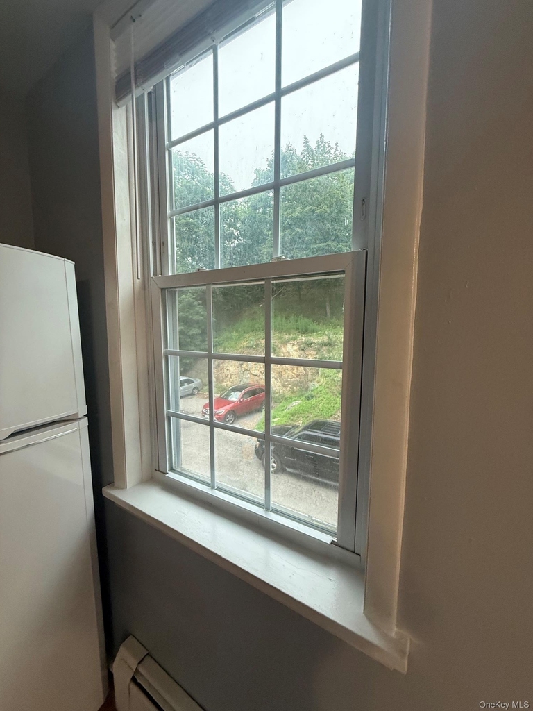 648 Main Street - Photo 3