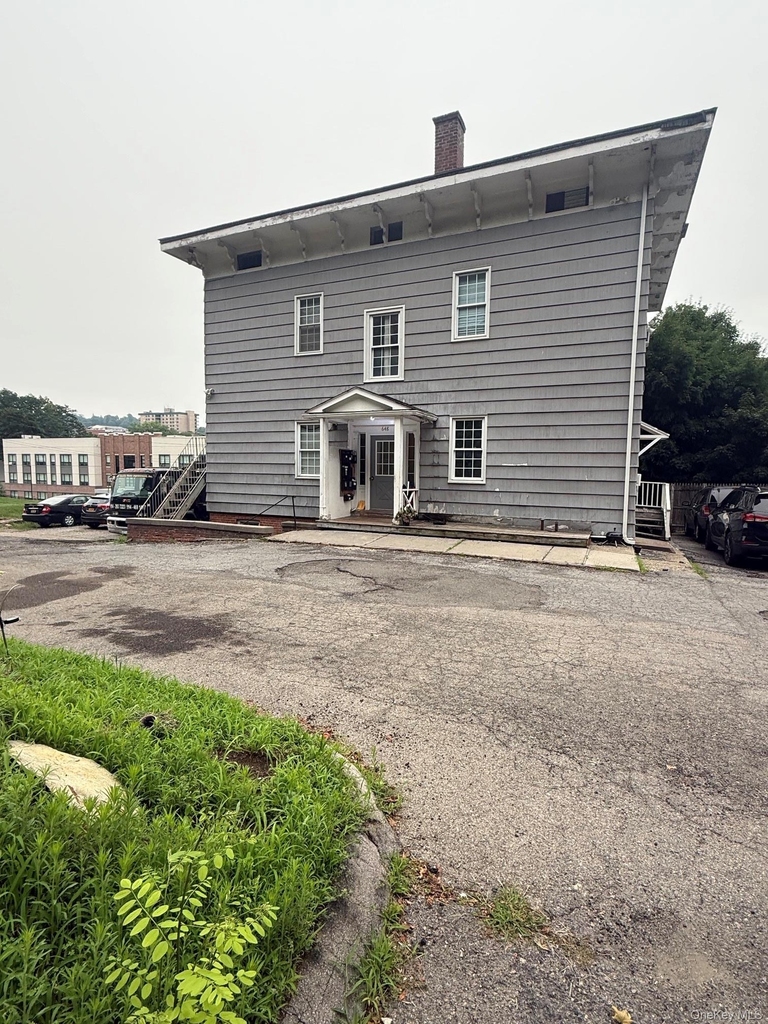 648 Main Street - Photo 0