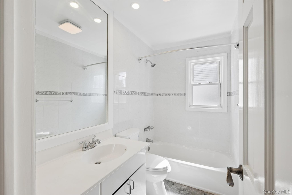 31 Evelyn Lane - Photo 12