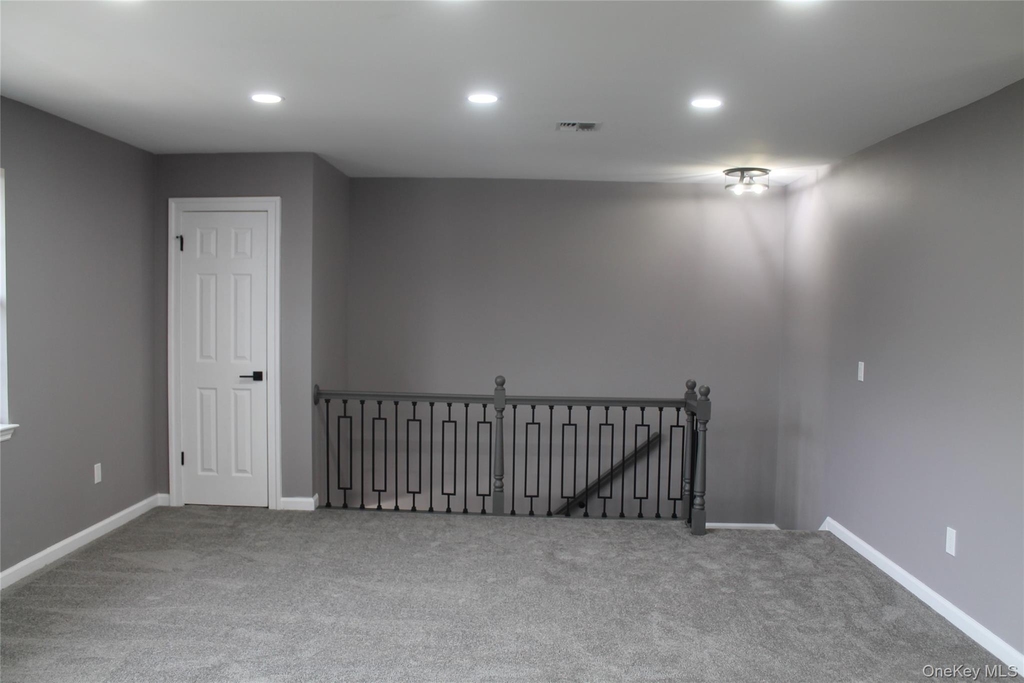 276 Temple Hill - Photo 4