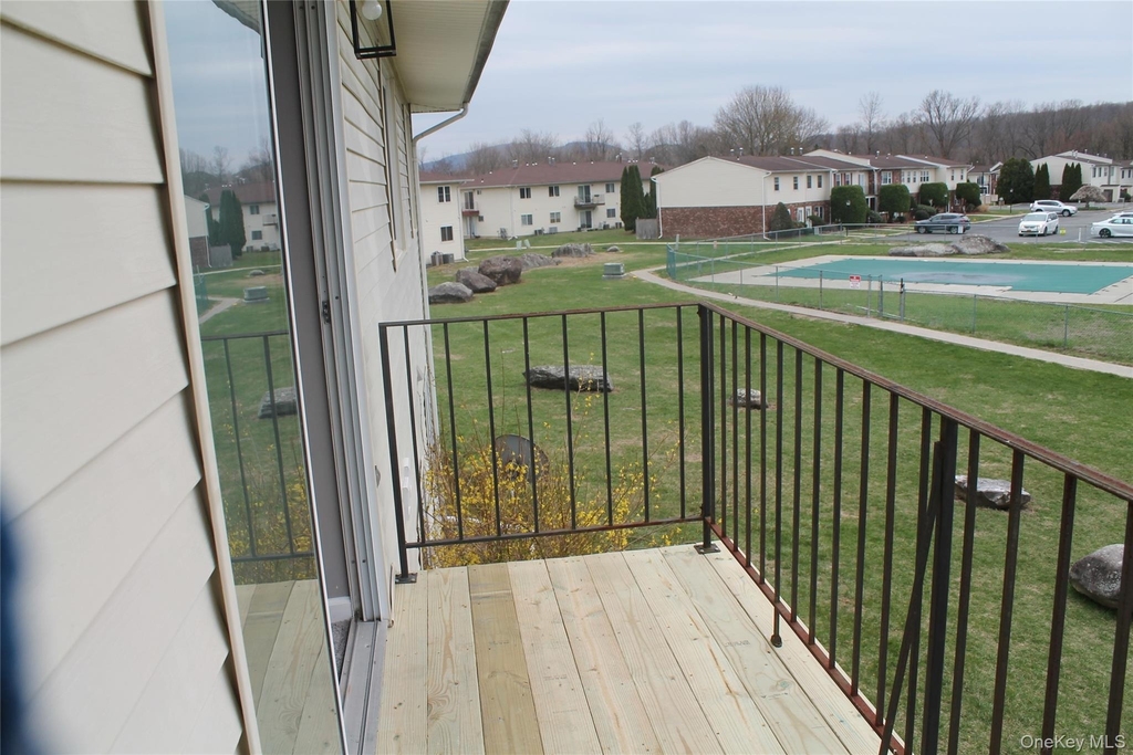 276 Temple Hill - Photo 15
