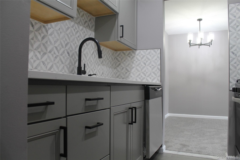 276 Temple Hill - Photo 3