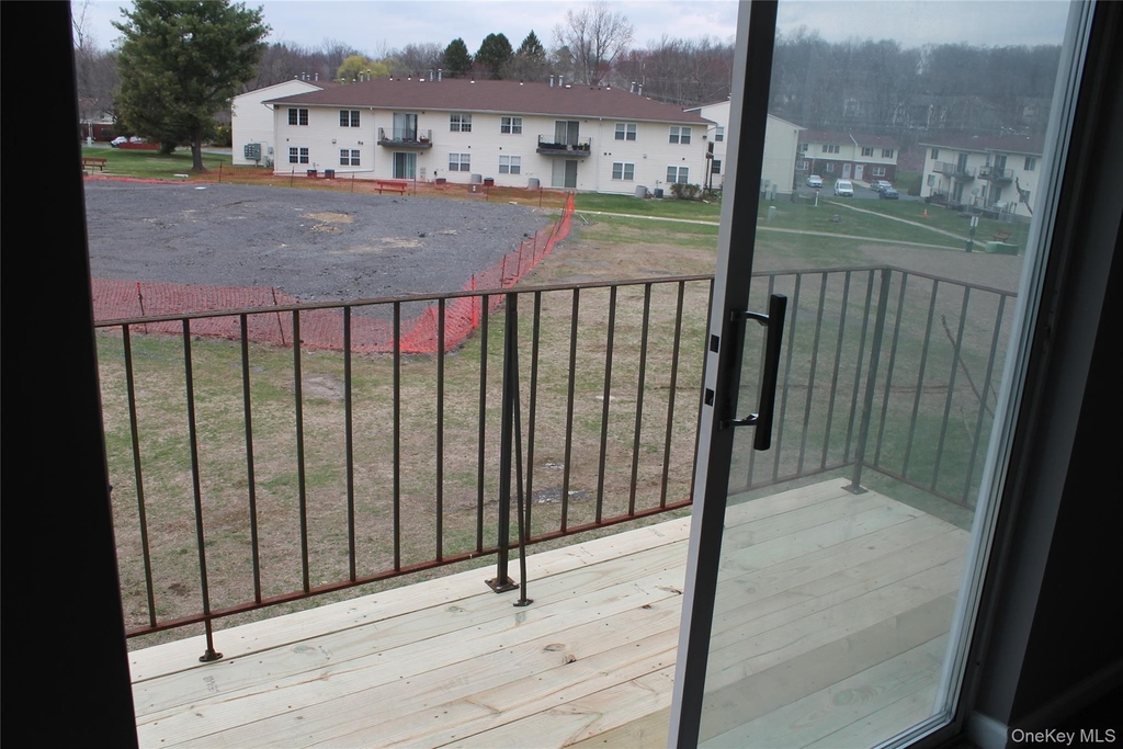 276 Temple Hill - Photo 16
