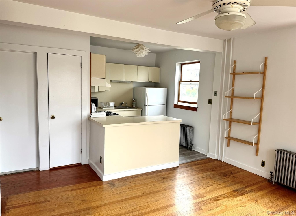 12 Villard Avenue - Photo 2