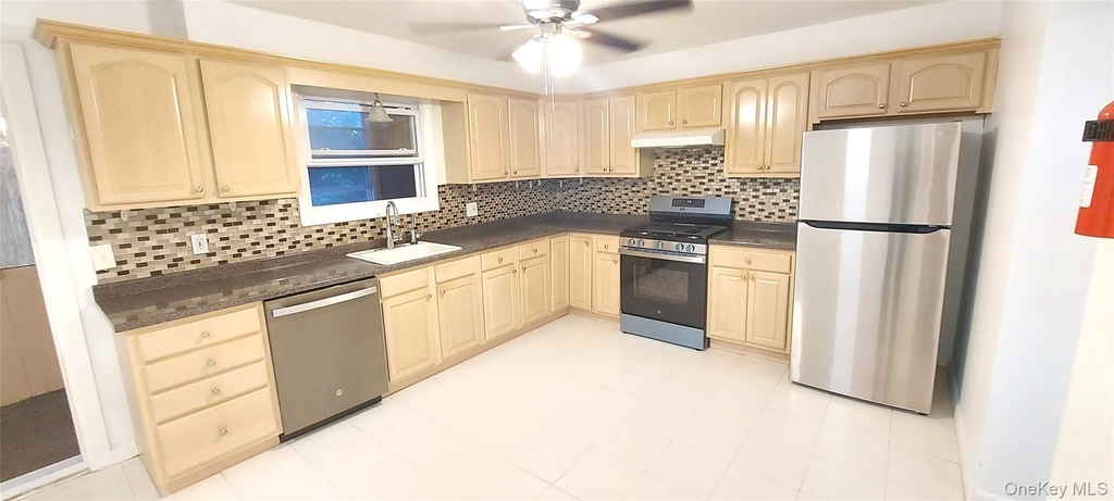125 Washington Ave N Avenue - Photo 6