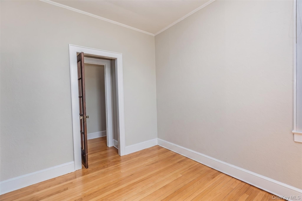 295 Railroad Avenue - Photo 7