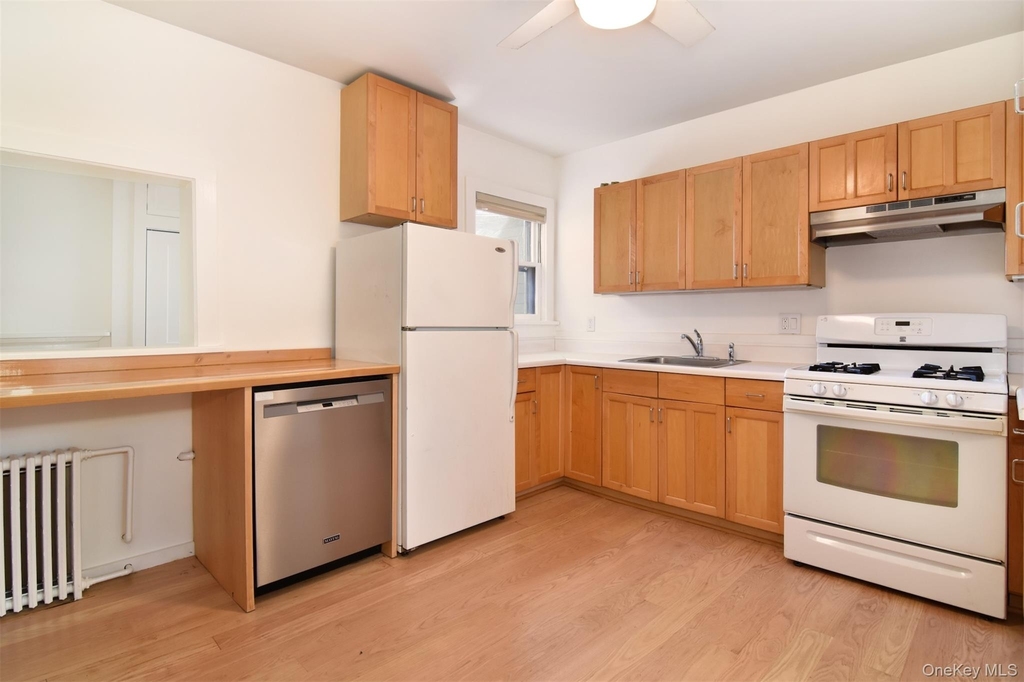 104 Main Street - Photo 9