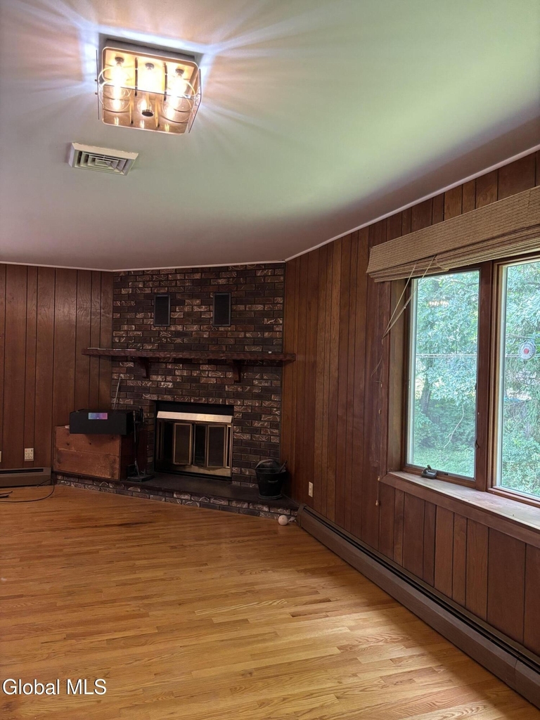 42 Gilligan Road - Photo 4