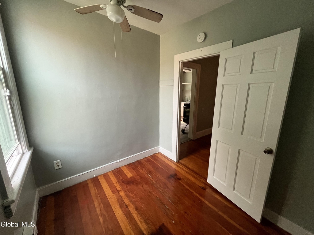 508 2nd Street - Photo 11