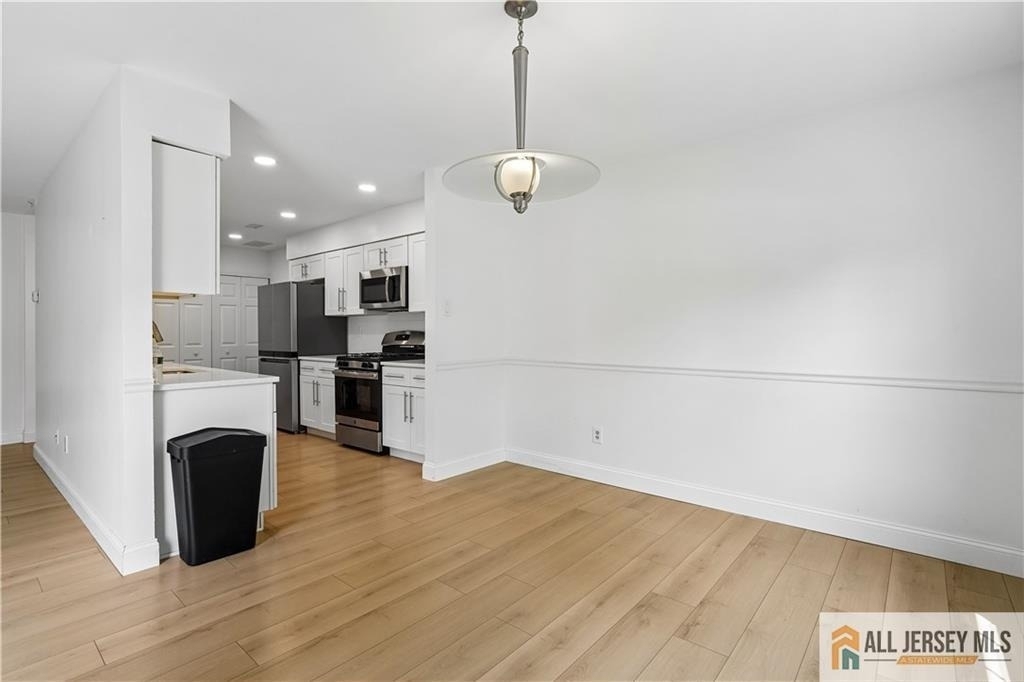 1 Brookline Court - Photo 8