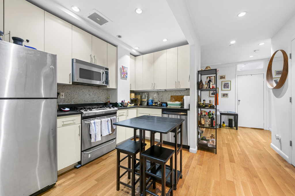 159 Bleecker Street - Photo 1