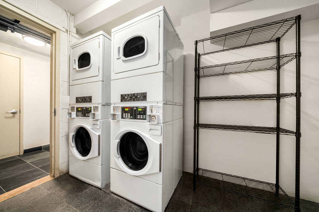 159 Bleecker Street - Photo 15