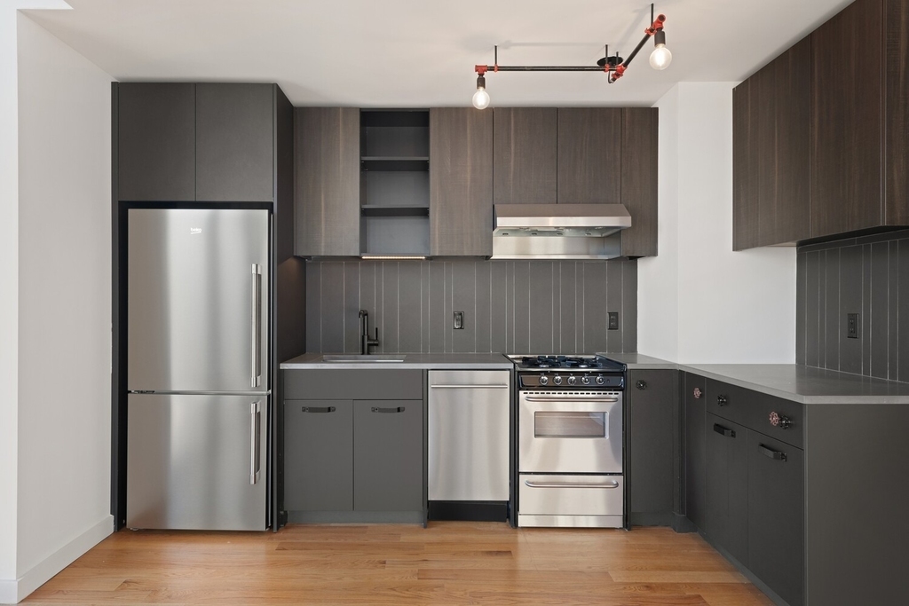 54 Noll Street - Photo 2