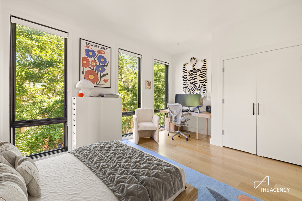286 Manhattan Avenue - Photo 12