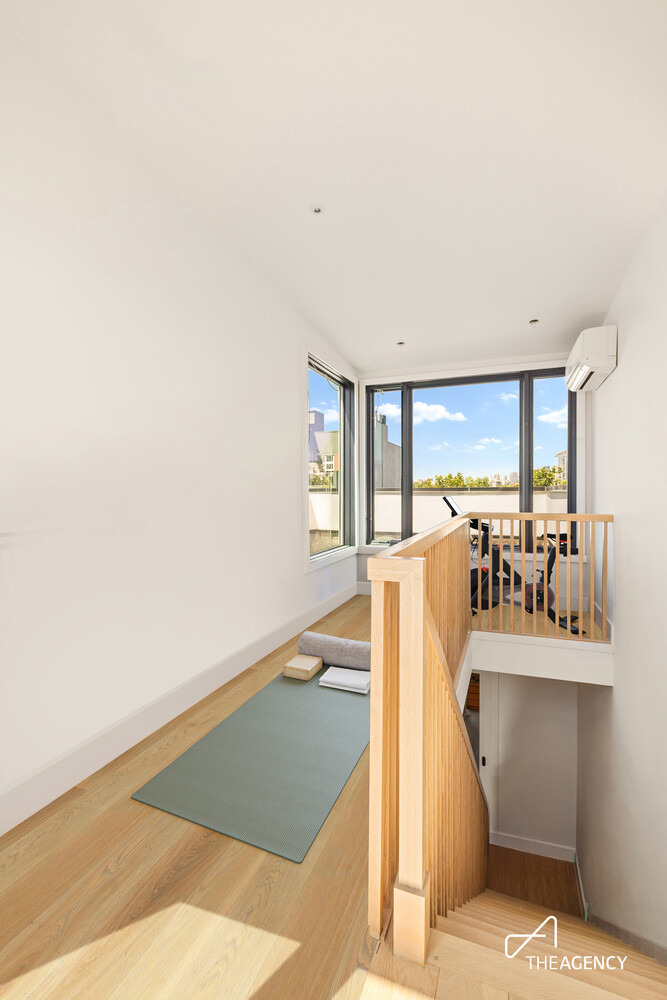286 Manhattan Avenue - Photo 17