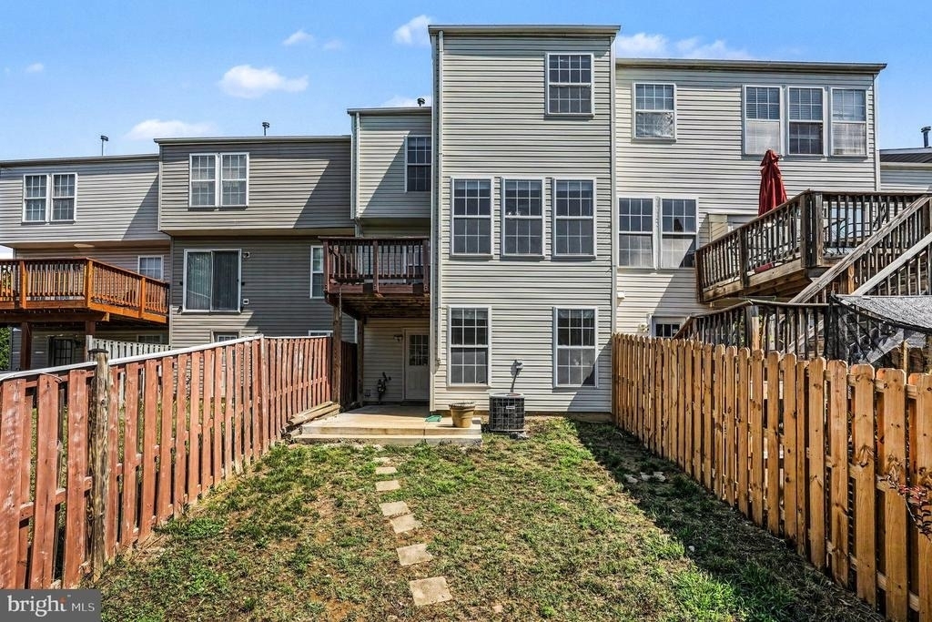 4524 Papillion Court - Photo 31