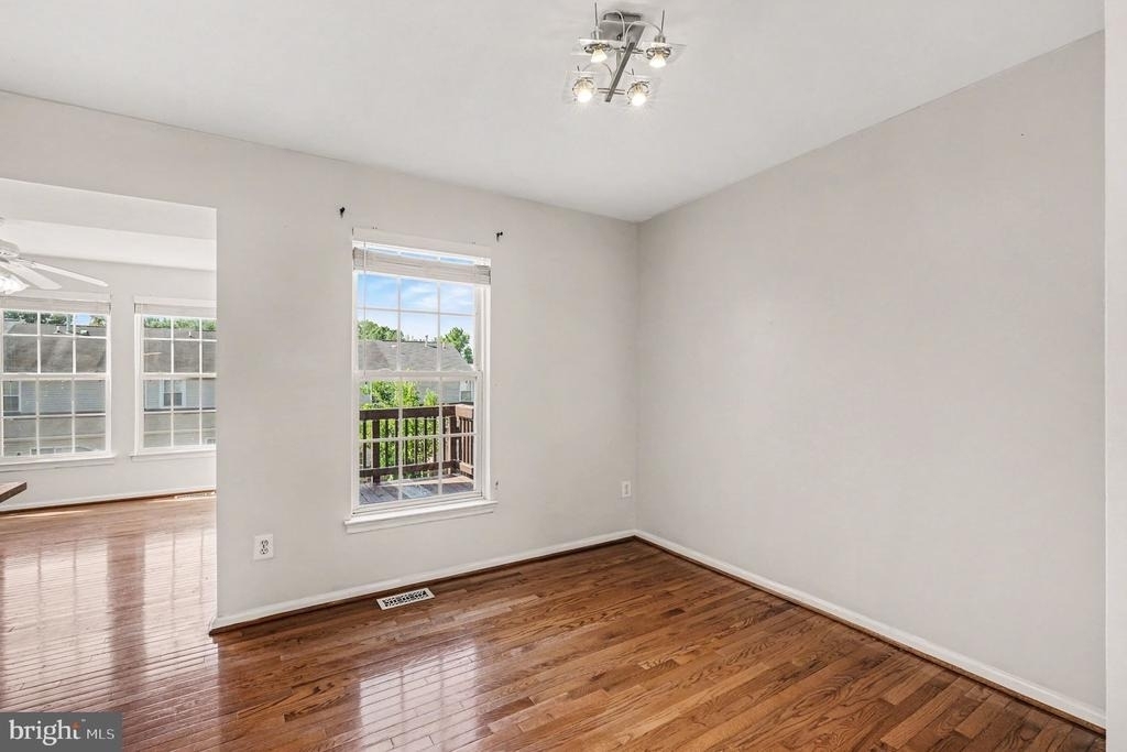 4524 Papillion Court - Photo 9