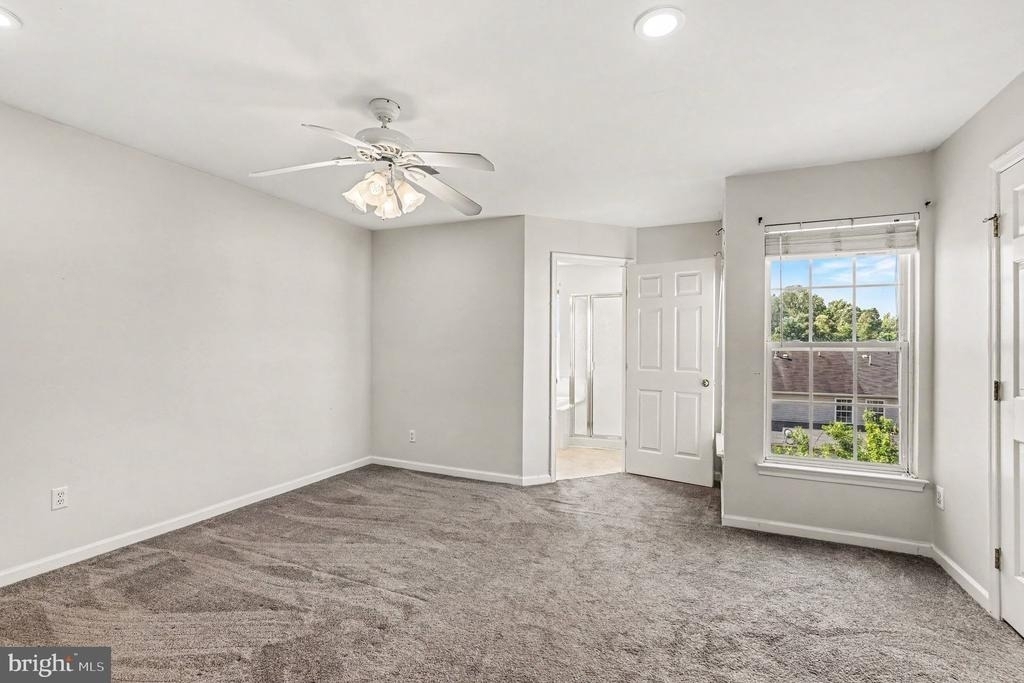 4524 Papillion Court - Photo 19