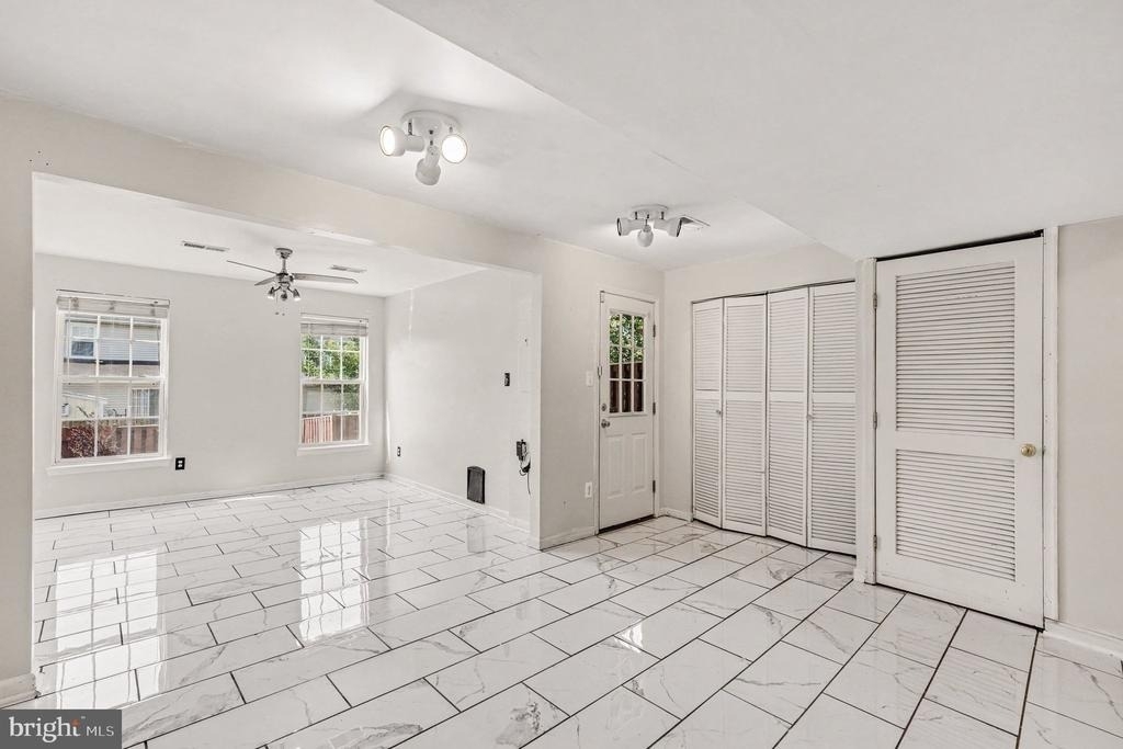 4524 Papillion Court - Photo 16