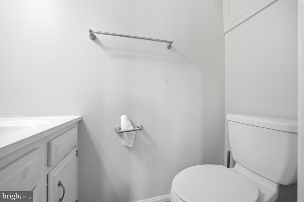 1935 Pohick Creek Court - Photo 23