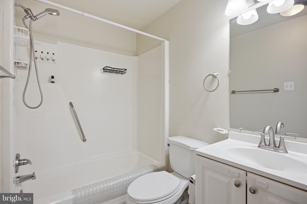 1935 Pohick Creek Court - Photo 27