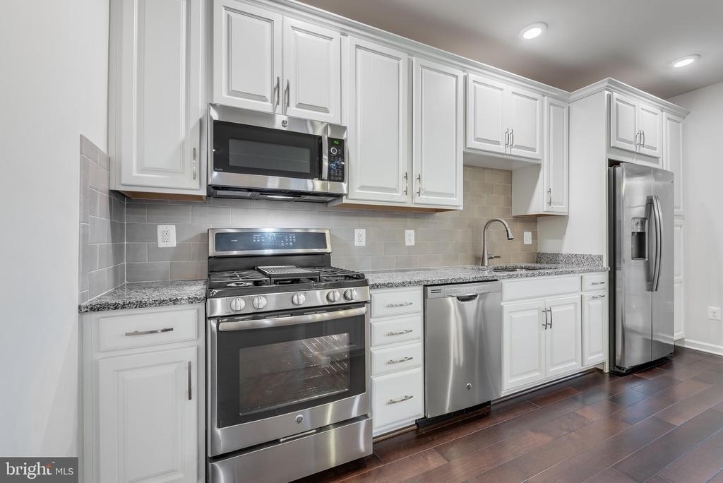 23290 Milltown Knoll Square - Photo 12