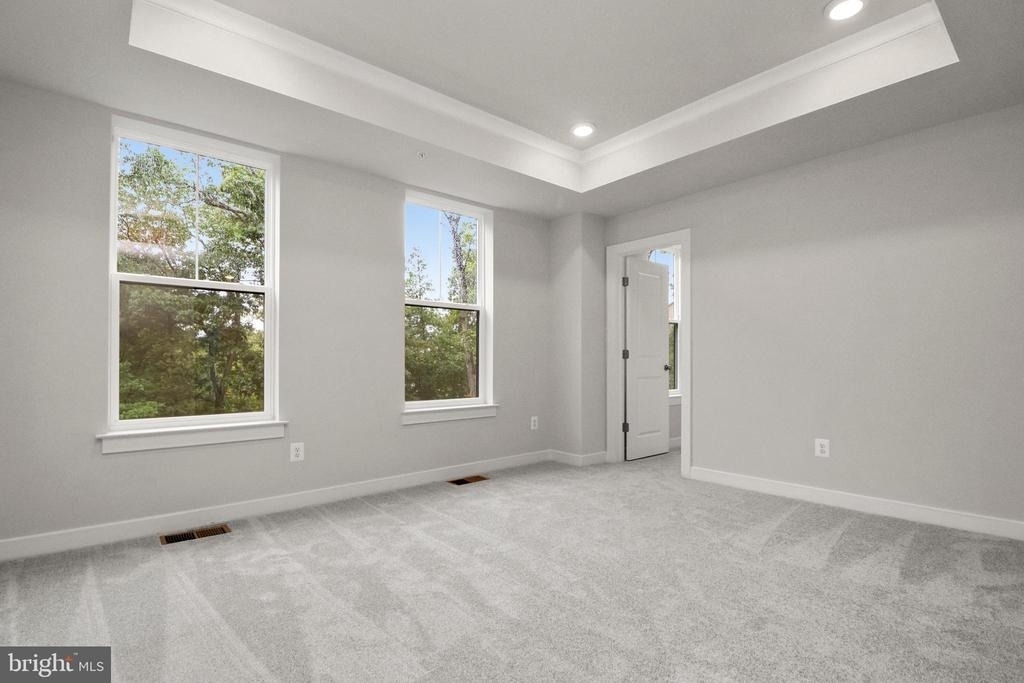 20847 Owenmore Terrace - Photo 11