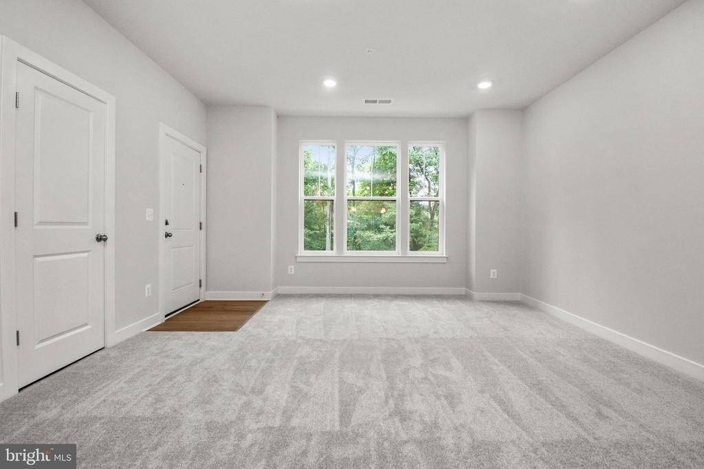 20847 Owenmore Terrace - Photo 3