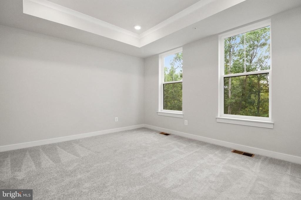 20847 Owenmore Terrace - Photo 9