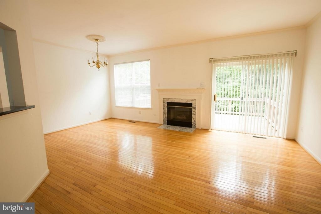 2911 Jessica Court - Photo 7