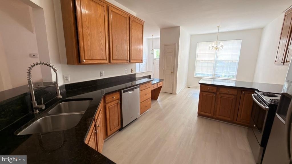 2911 Jessica Court - Photo 4