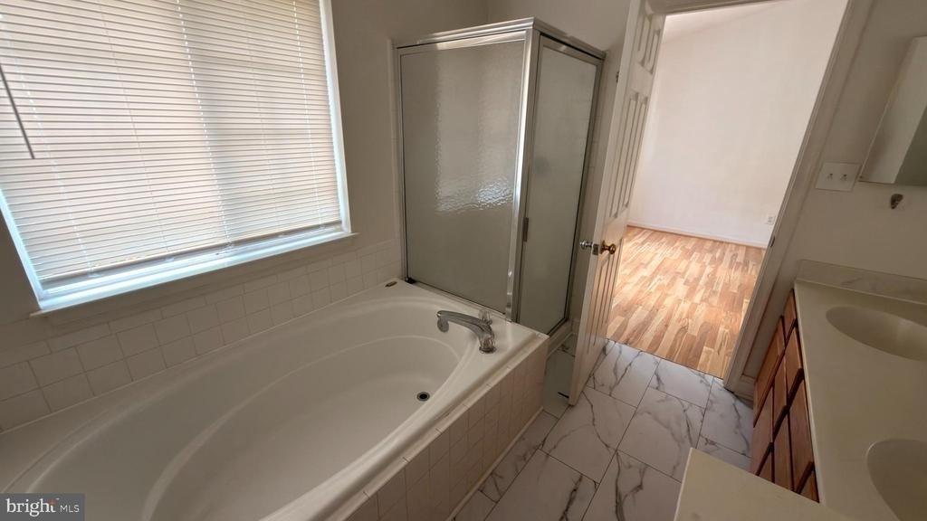2911 Jessica Court - Photo 15