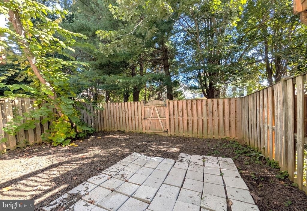8933 Royal Astor Way - Photo 47