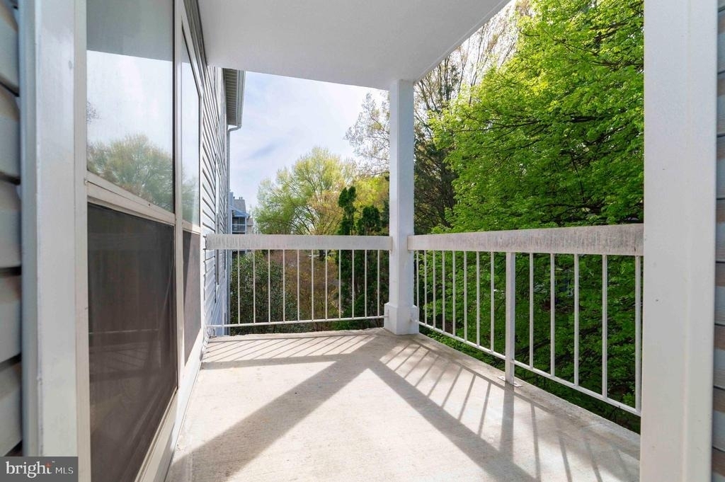 3176 Summit Square Drive - Photo 37