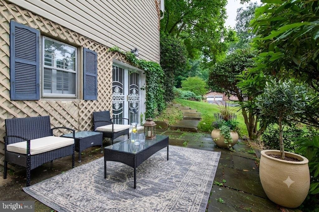 6034 Chesterbrook Road - Photo 31