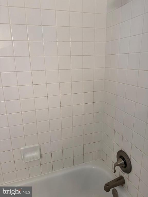 1704 Lake Shore Crest Drive - Photo 15