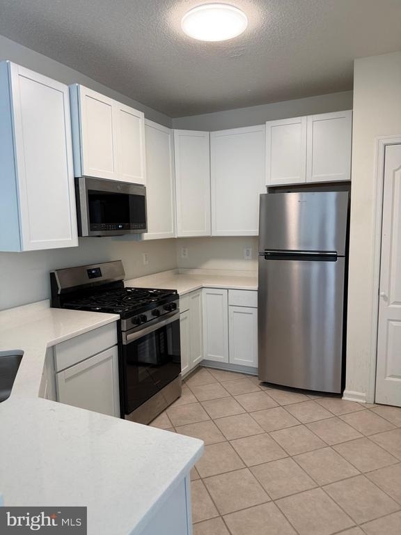 1704 Lake Shore Crest Drive - Photo 1
