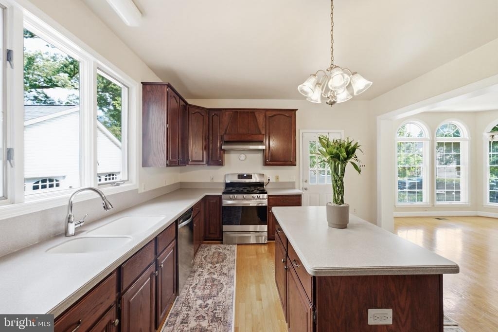 2725 Oldewood Drive - Photo 9