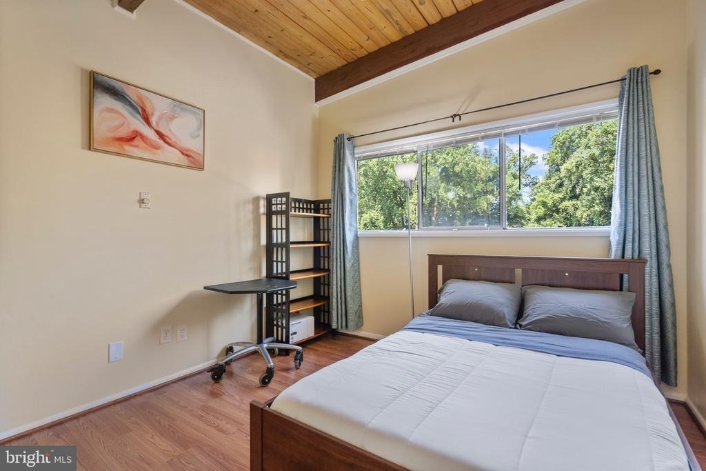 4907 Americana Drive - Photo 14